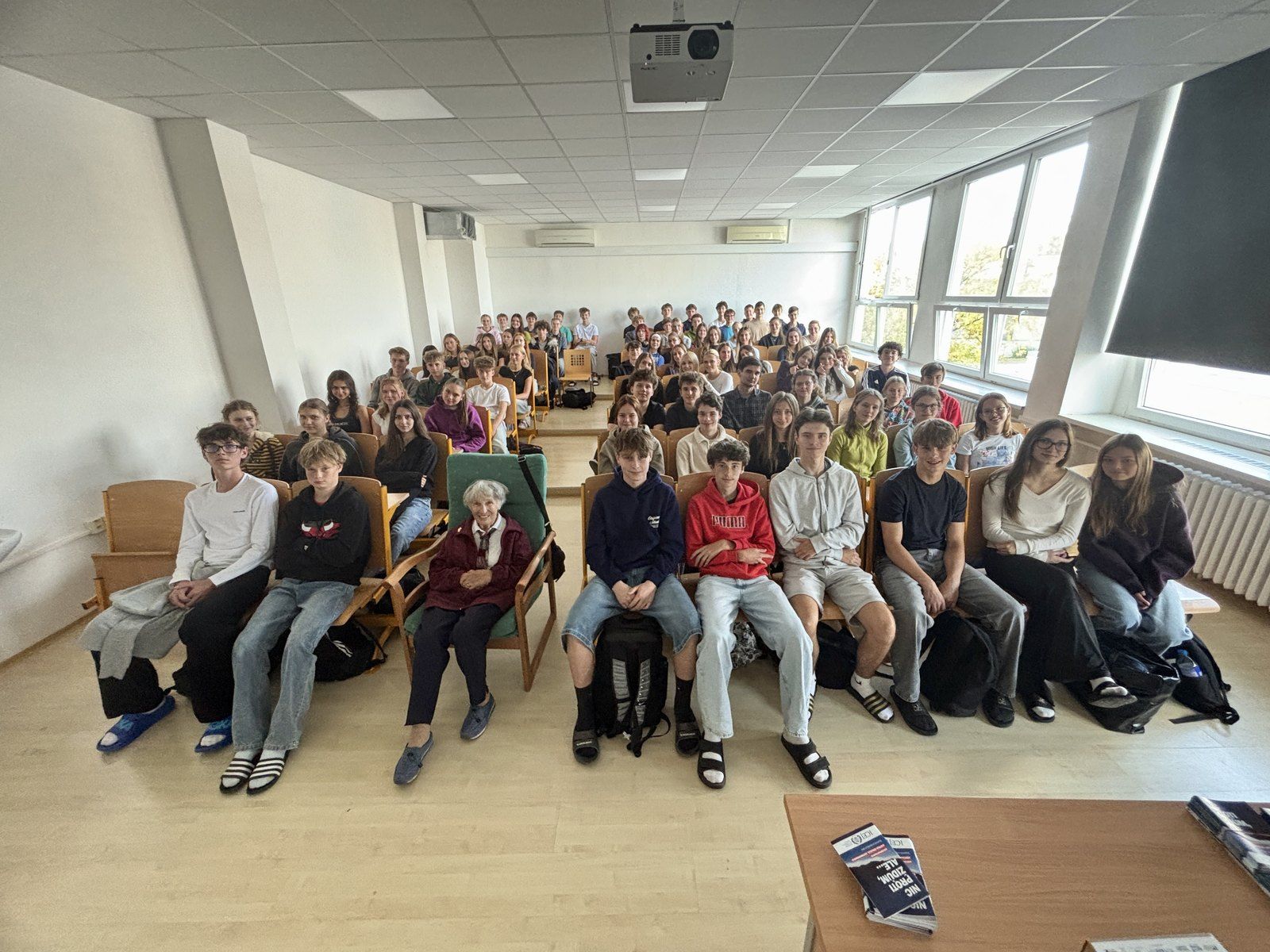 Beseda s RNDr. Michaelou Vidlákovou, přeživší holokaustu