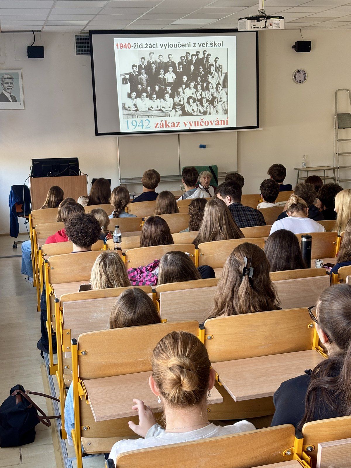 Beseda s RNDr. Michaelou Vidlákovou, přeživší holokaustu